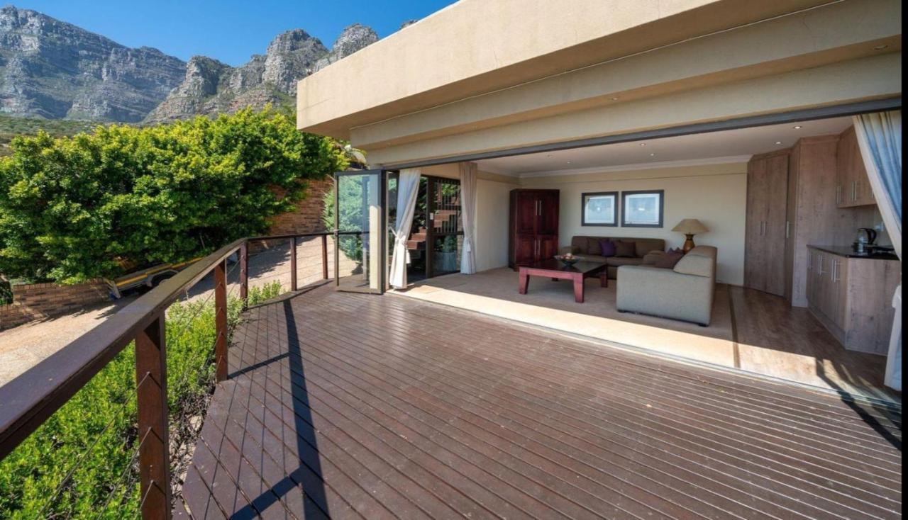 Auberge Cape Guesthouse Città del Capo Esterno foto